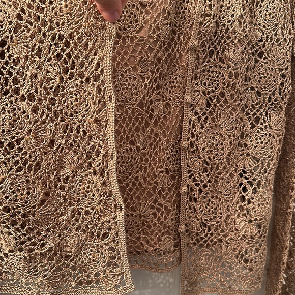 2 pieces!! Carmen Marc Valvo Gorgeous lace like set in a golden thread - small - Picture 7 of 16